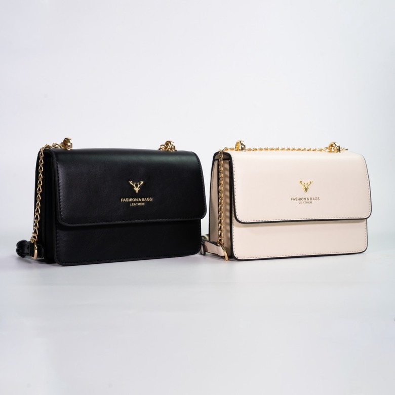 Túi xách nữ đeo chéo trẻ trung dáng vuông nhiều ngăn với hơn 1k1 lượt bán trên Shopee.